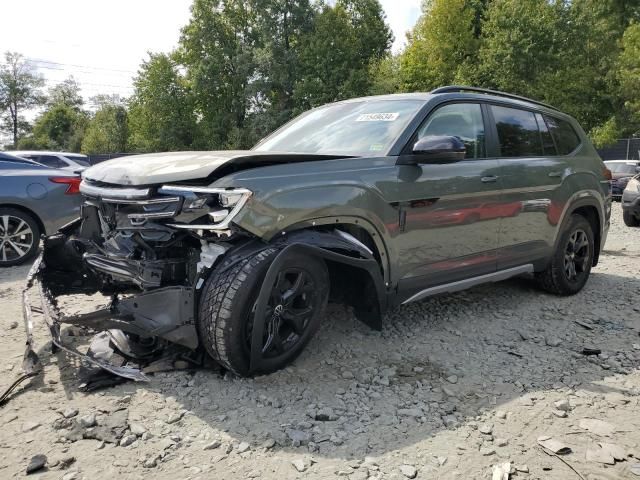 2024 Volkswagen Atlas Peak Edition SE