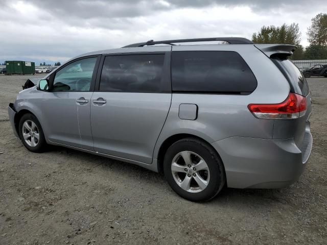 2011 Toyota Sienna LE