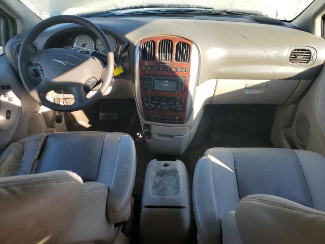 2006 Chrysler Town & Country Limited