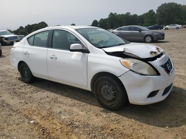 2013 Nissan Versa S