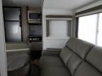 2022 Winnebago Minnie