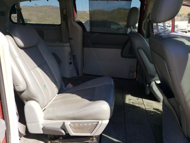 2008 Chrysler Town & Country Touring