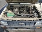 1985 Toyota Pickup Xtracab RN56 SR5