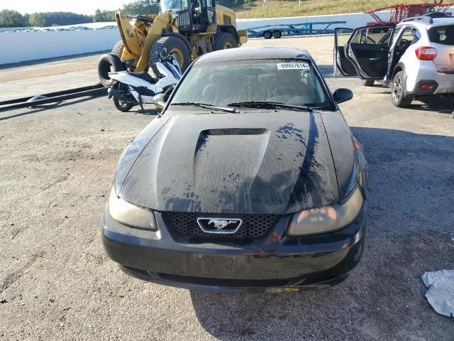 2001 Ford Mustang