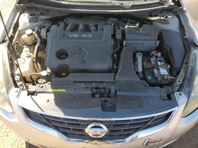 2010 Nissan Altima SR