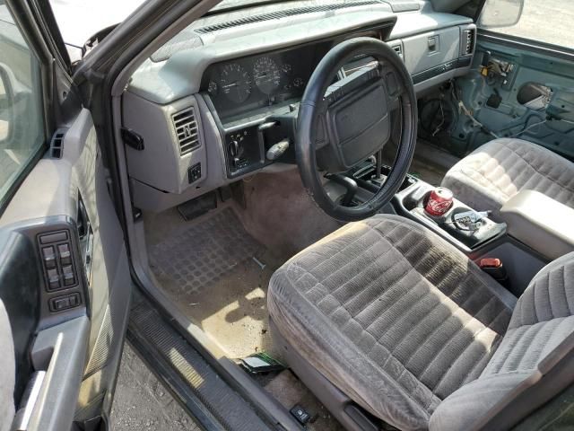 1995 Jeep Grand Cherokee Laredo