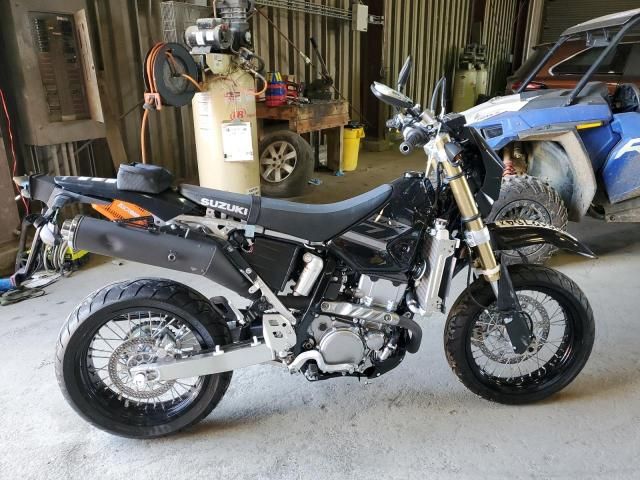 2024 Suzuki DR-Z400 SM