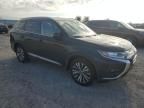 2020 Mitsubishi Outlander SE