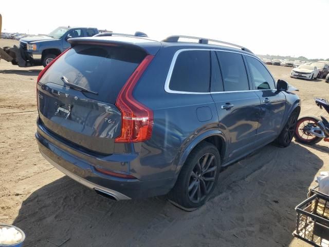 2019 Volvo XC90 T6 Momentum