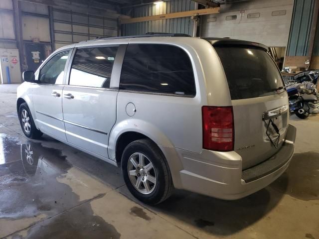 2009 Chrysler Town & Country Touring