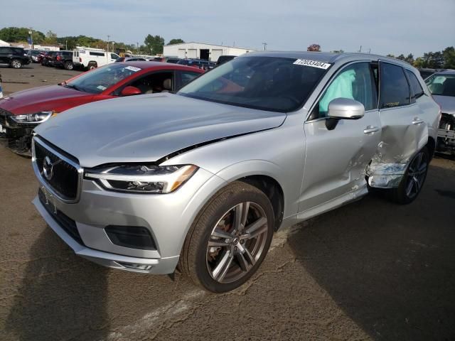 2021 Volvo XC60 T6 Momentum