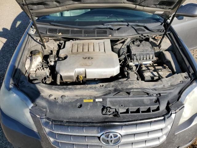 2005 Toyota Avalon XL