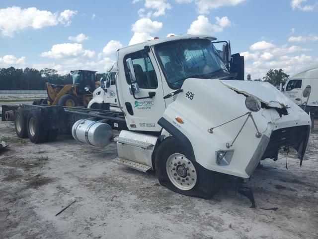 2023 Freightliner 114SD