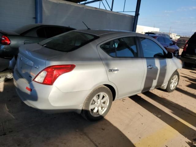 2012 Nissan Versa S