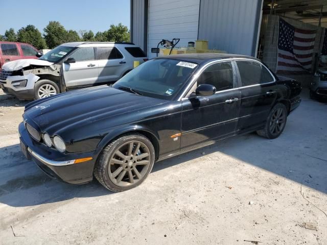 2005 Jaguar XJR