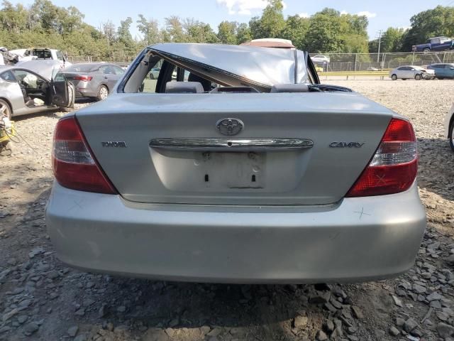 2004 Toyota Camry LE