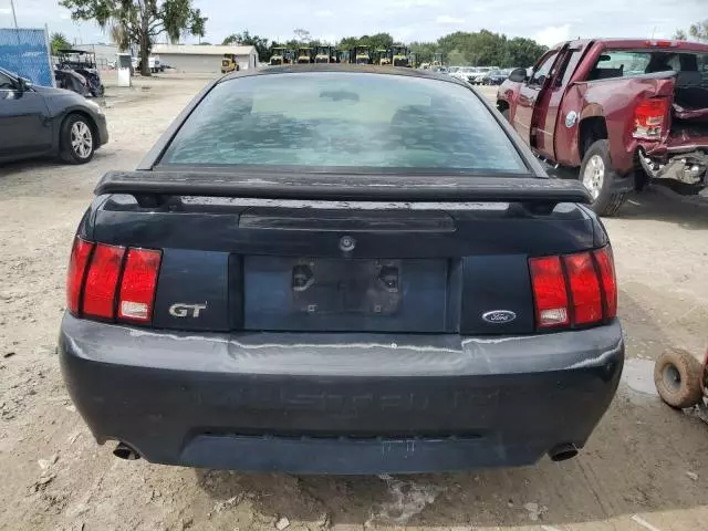 2004 Ford Mustang GT