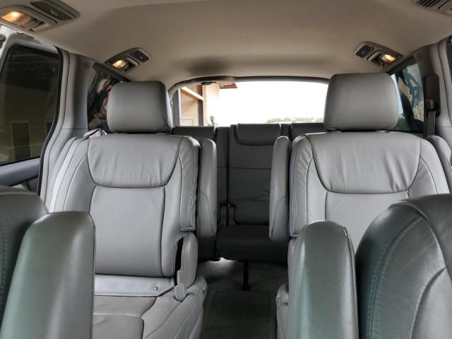 2005 Toyota Sienna XLE