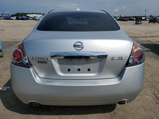 2010 Nissan Altima Base