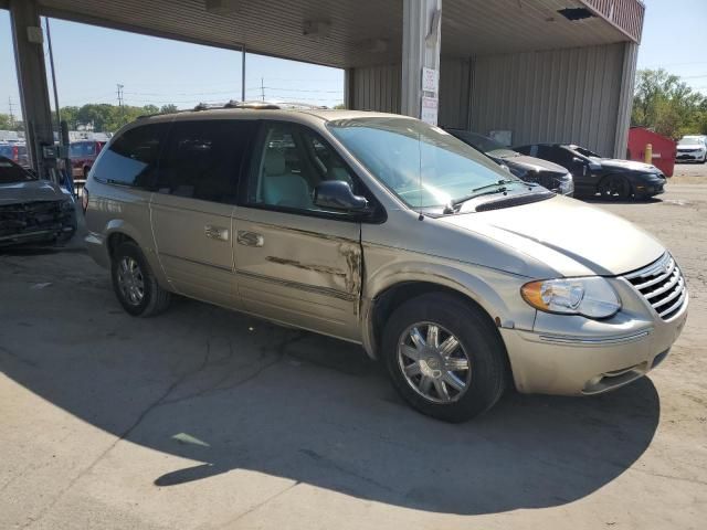 2006 Chrysler Town & Country Limited