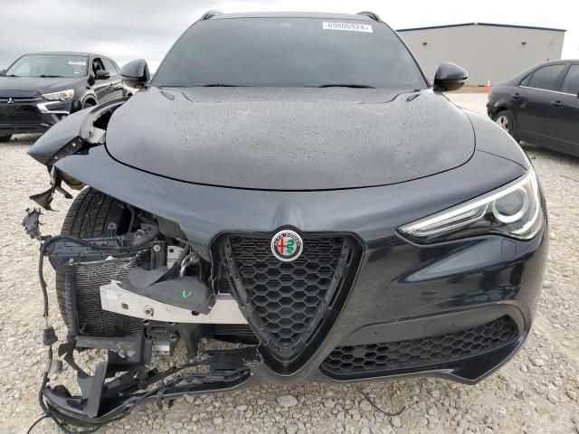 2022 Alfa Romeo Stelvio TI