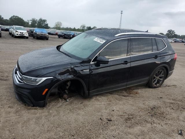 2022 Volkswagen Tiguan SE