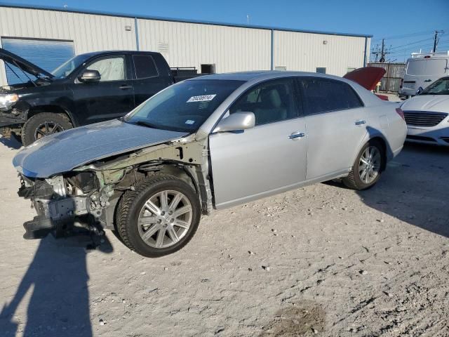 2010 Toyota Avalon XL