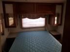 1998 Winnebago 1998 Ford Econoline E450 Super Duty Cutaway Van RV