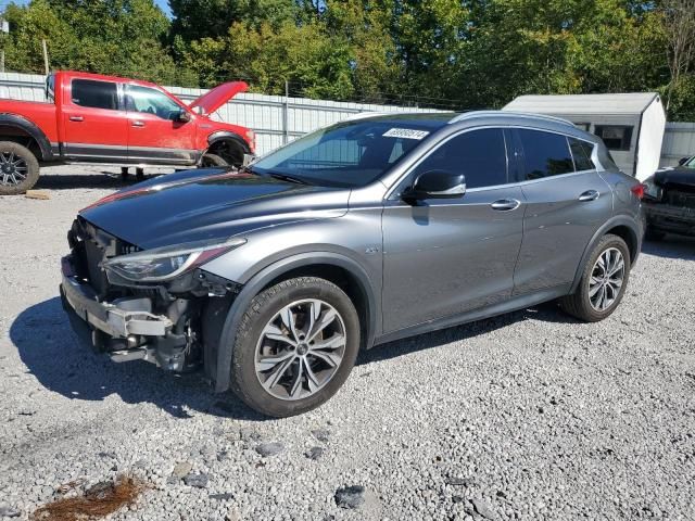 2017 Infiniti QX30 Base