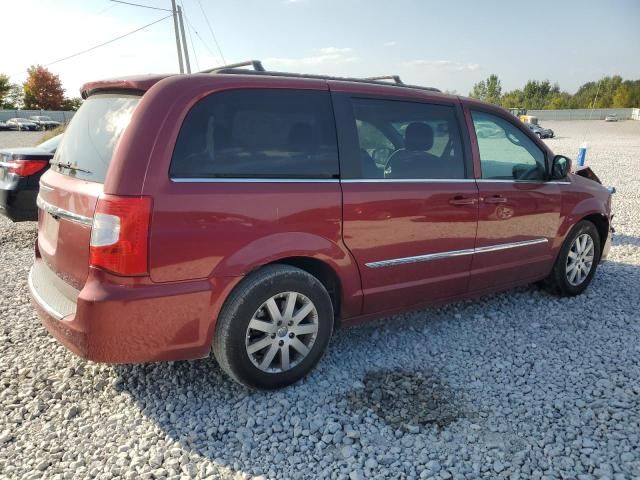 2013 Chrysler Town & Country Touring