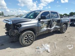 Toyota Vehiculos salvage en venta: 2018 Toyota Tundra Crewmax SR5