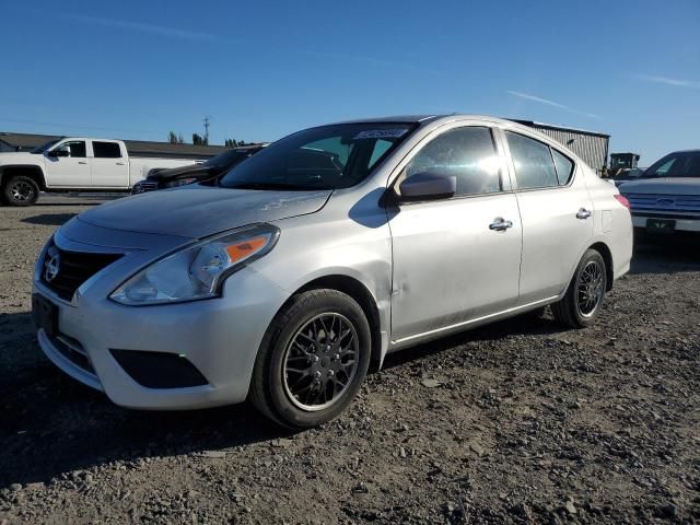 2015 Nissan Versa S