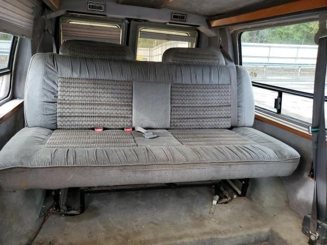 1997 Ford Econoline E150 Van