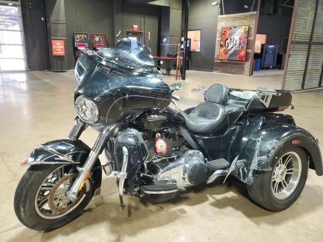 2016 Harley-Davidson Flhtcutg TRI Glide Ultra