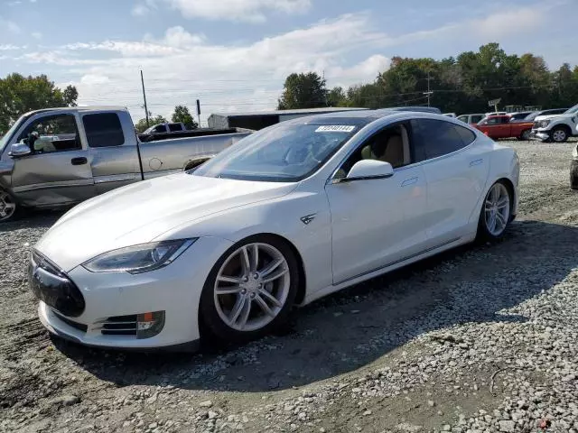 2013 Tesla Model S