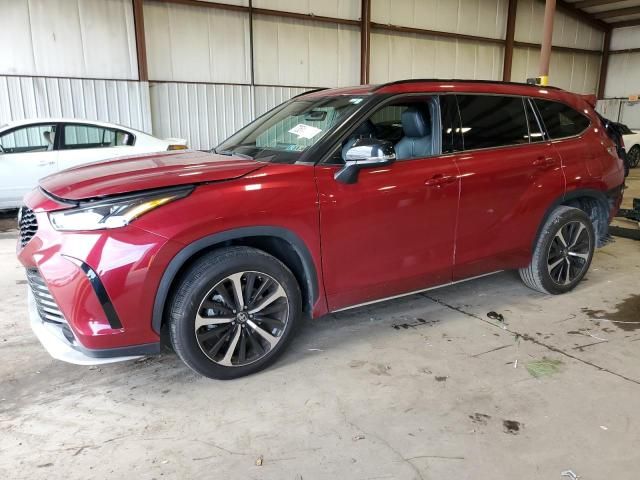 2021 Toyota Highlander XSE