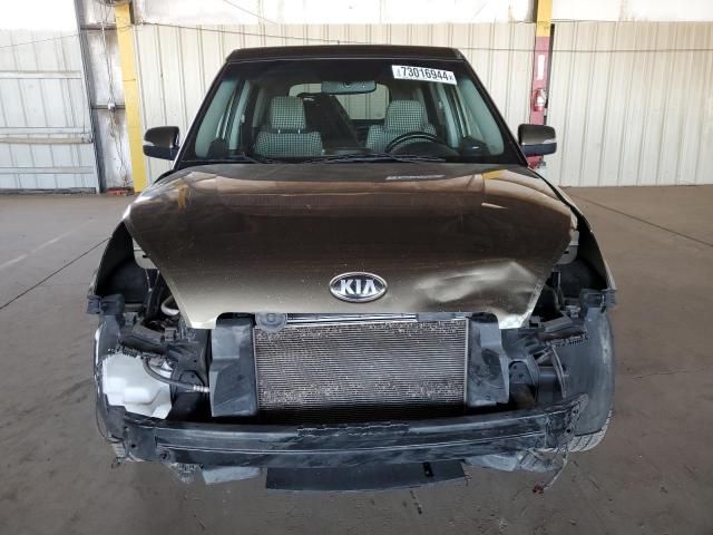 2013 KIA Soul +