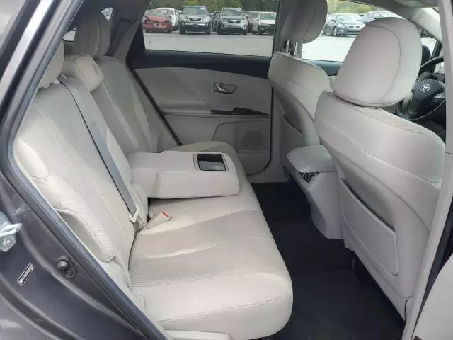 2012 Toyota Venza LE