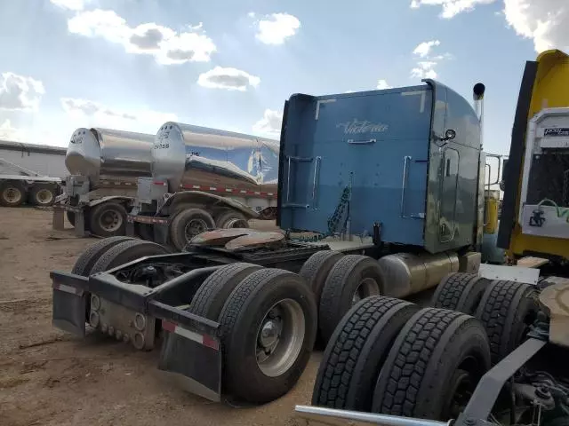 2007 Peterbilt 379