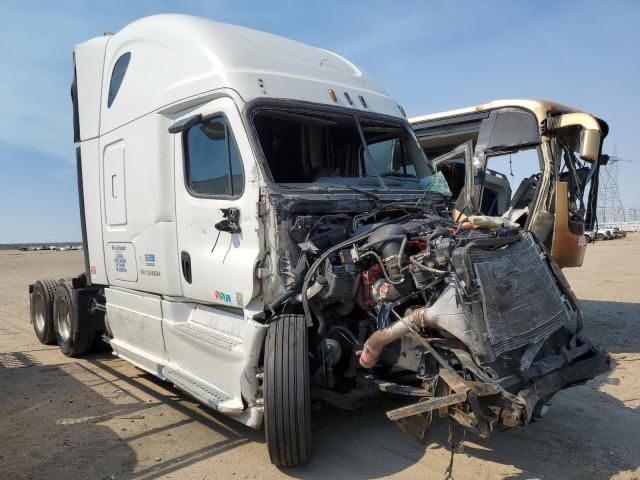 2016 Freightliner Cascadia 125