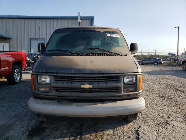 2000 Chevrolet Express G2500