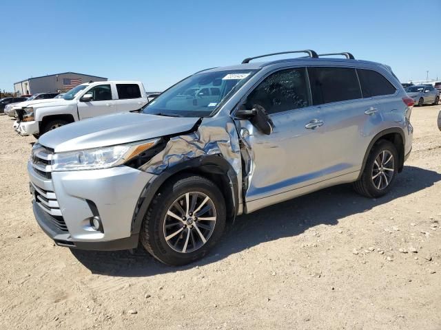 2018 Toyota Highlander SE