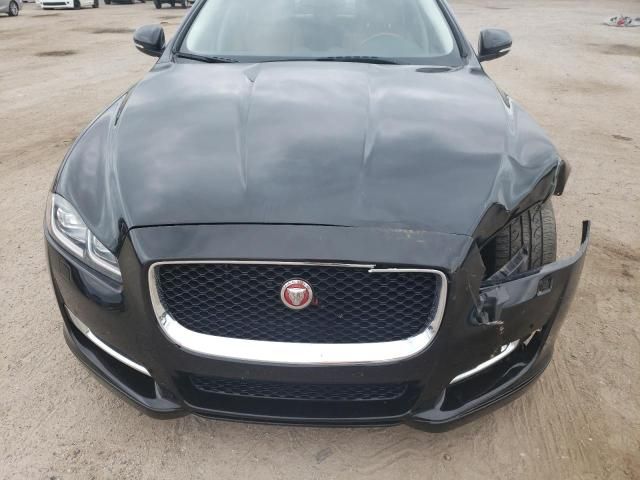 2017 Jaguar XJ