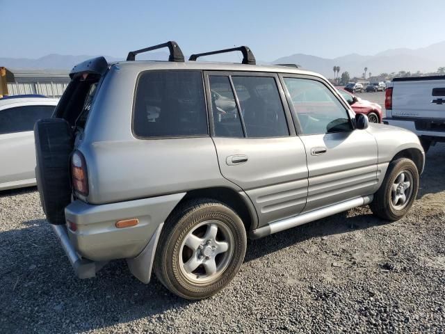 2000 Toyota Rav4