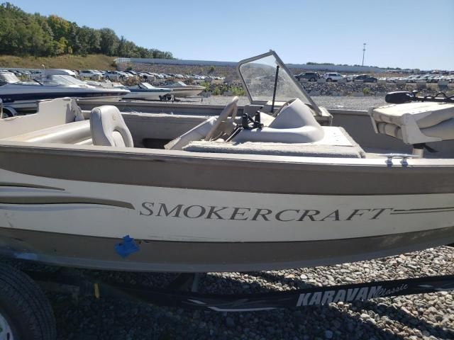 2003 Smokercraft Boat