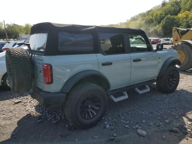 2021 Ford Bronco Base