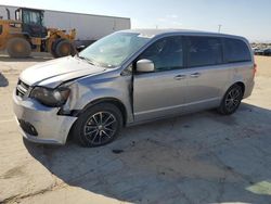 Salvage cars for sale at Sun Valley, CA auction: 2018 Dodge Grand Caravan SE