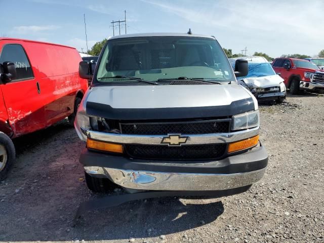 2017 Chevrolet Express G2500