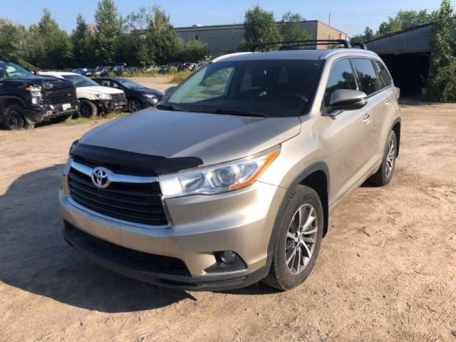 2016 Toyota Highlander XLE