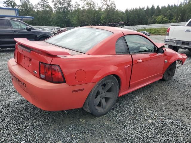 2004 Ford Mustang